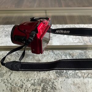 Nikon coolpix b500 camera like new